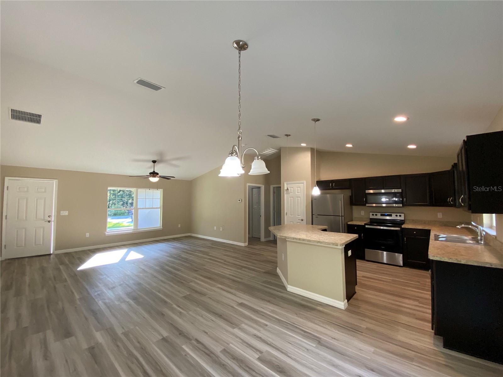 Image 8 of 29 For 5860 197th Terrace