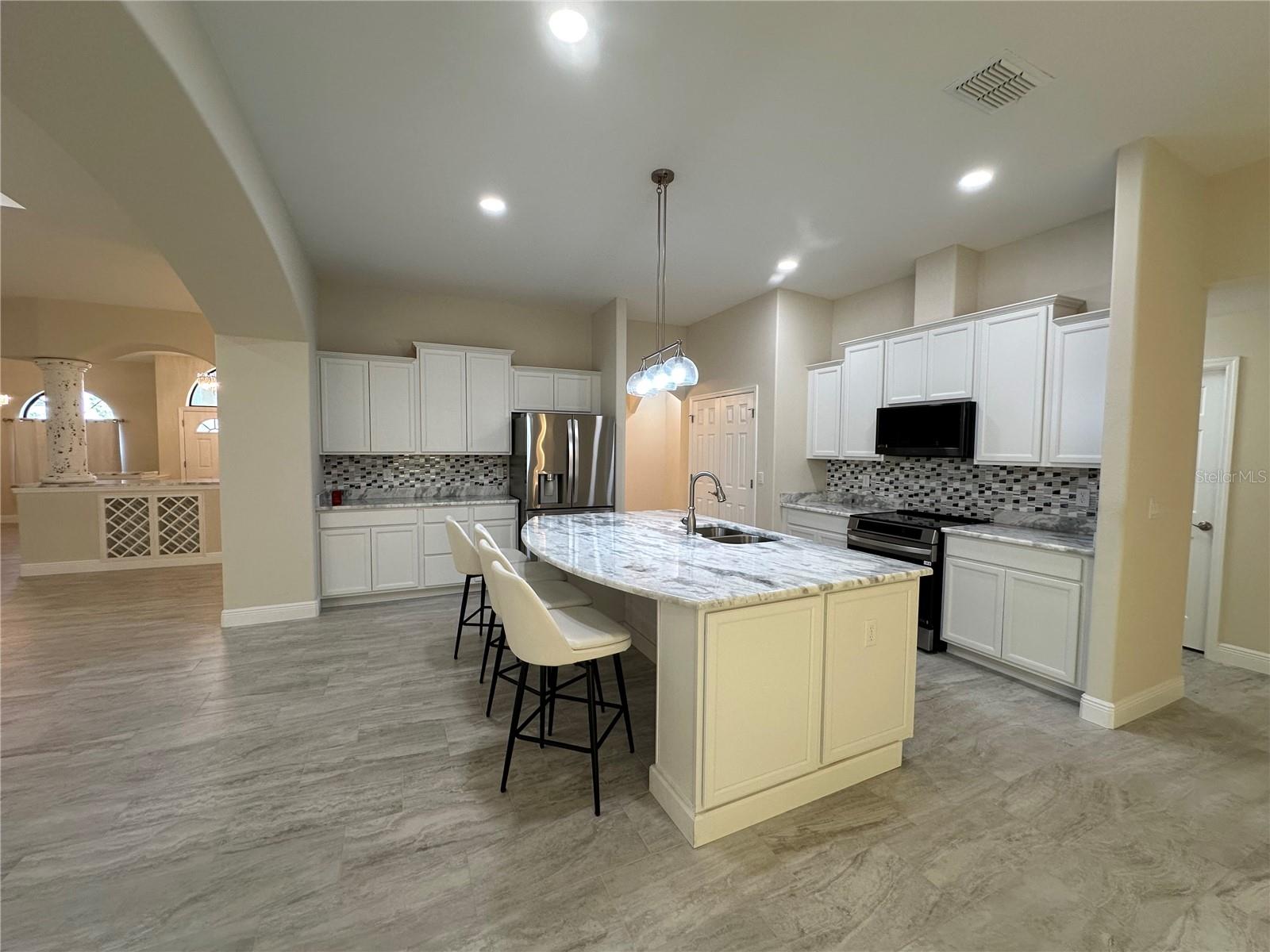 Image 19 of 46 For 5780 Lena Drive