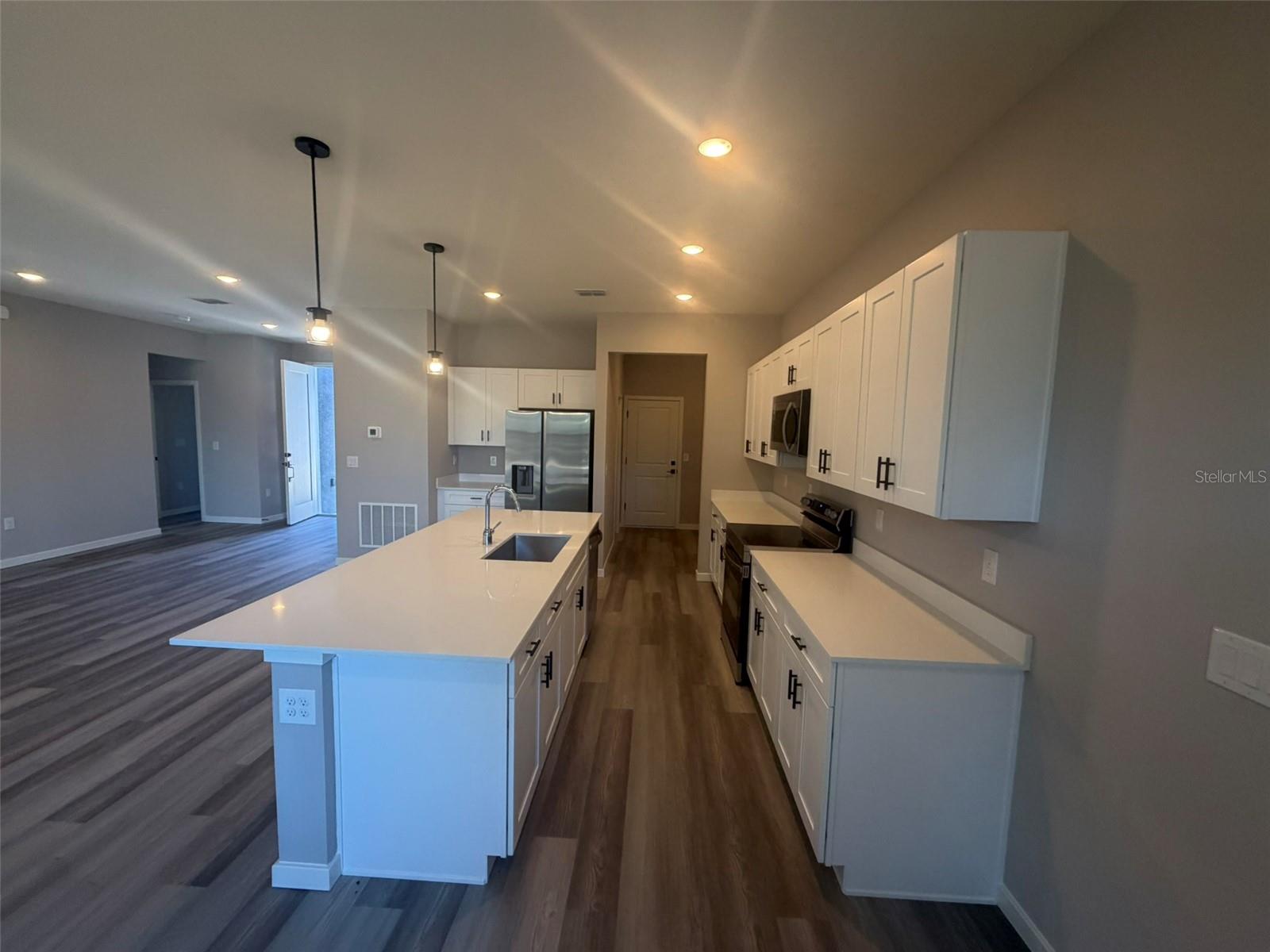 Image 4 of 23 For 13145 78th Circle