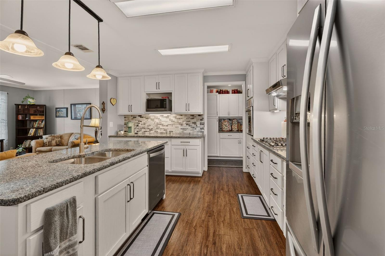 Image 17 of 61 For 6249 Esmeralda Terrace