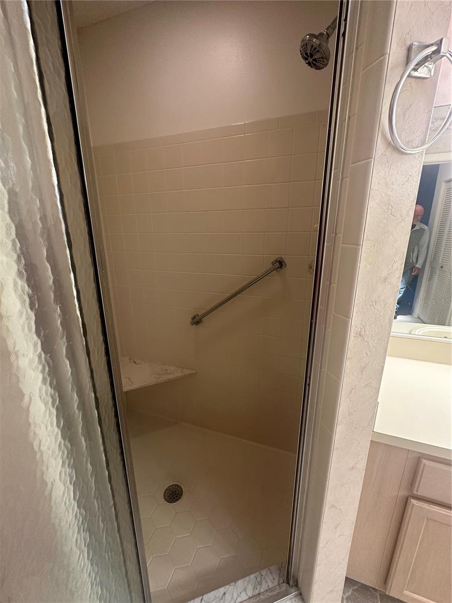 Image 19 of 25 For 9258 91st Circle