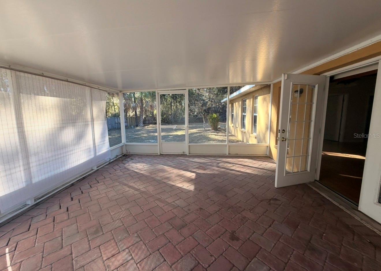 Image 9 of 11 For 1221 Poe Street