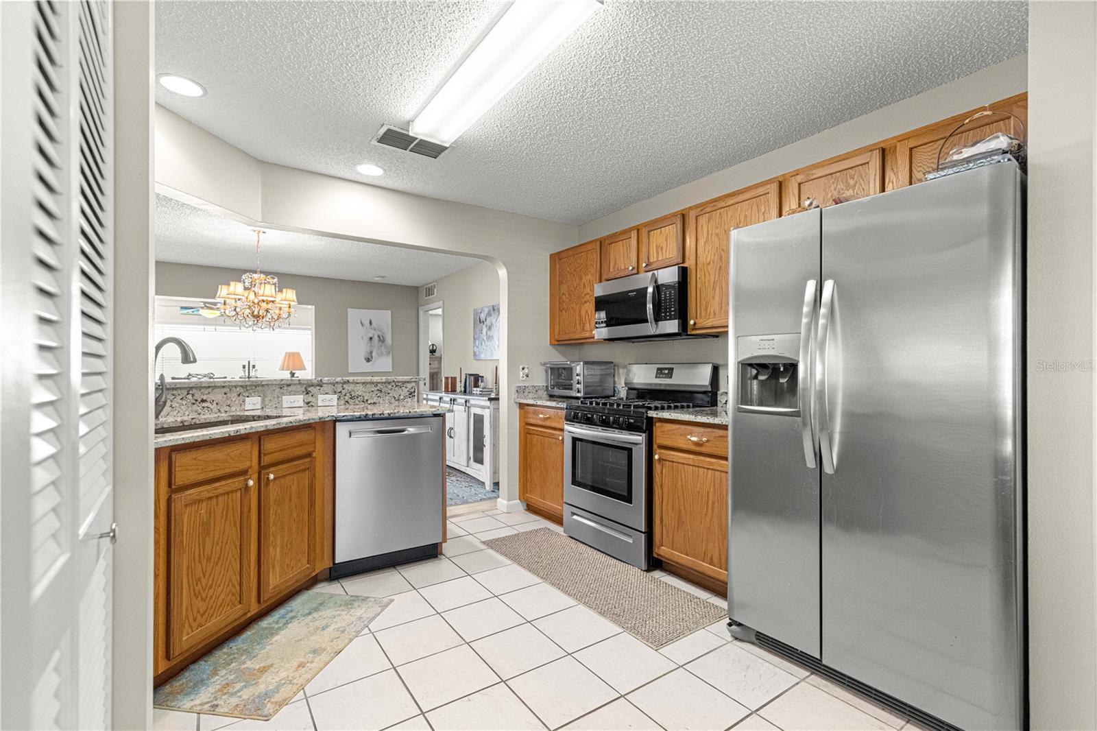 Image 13 of 58 For 9746 96th Street