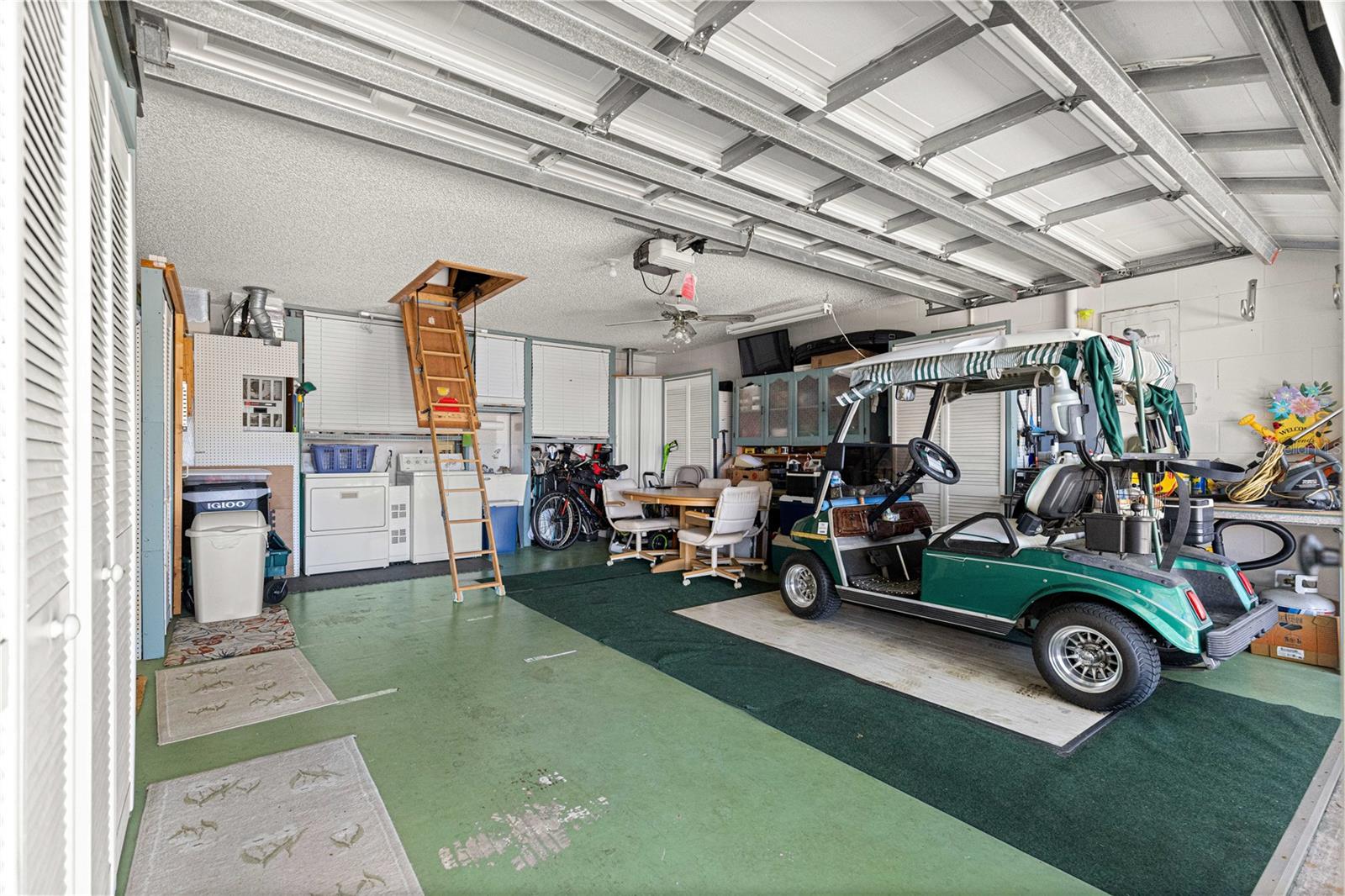 Image 40 of 58 For 9746 96th Street