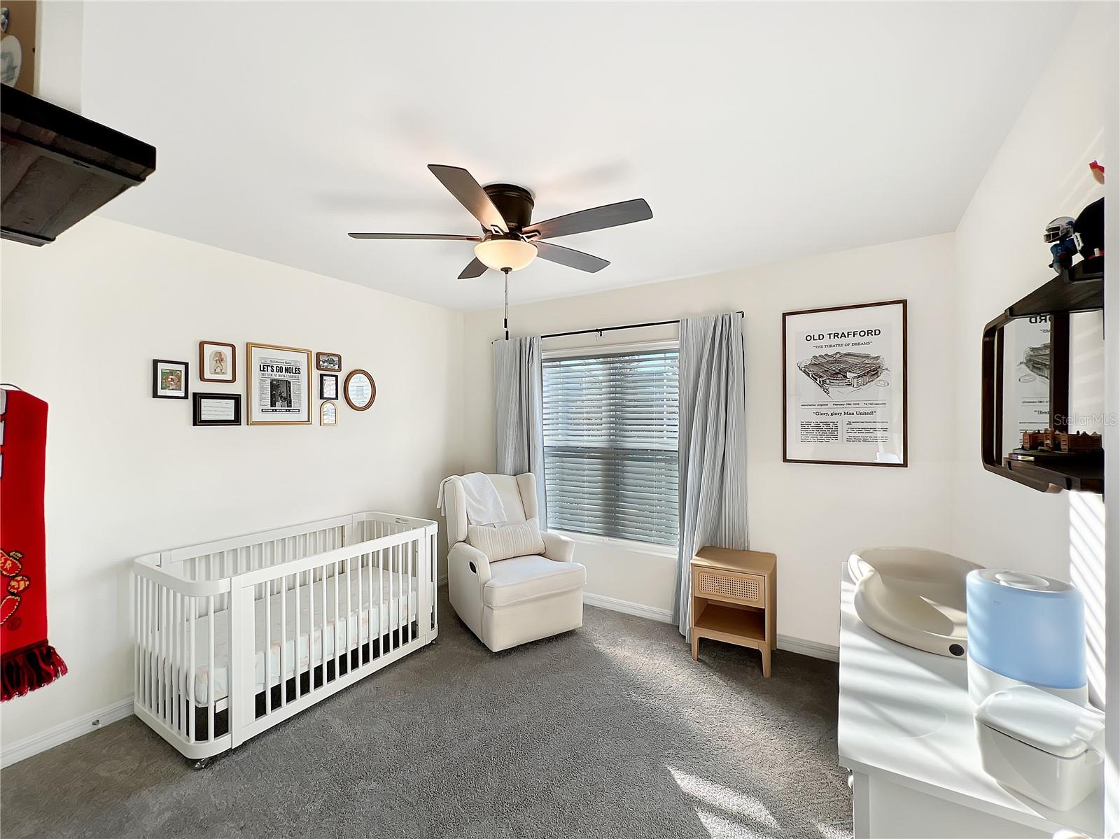 Image 19 of 41 For 5563 43rd Court