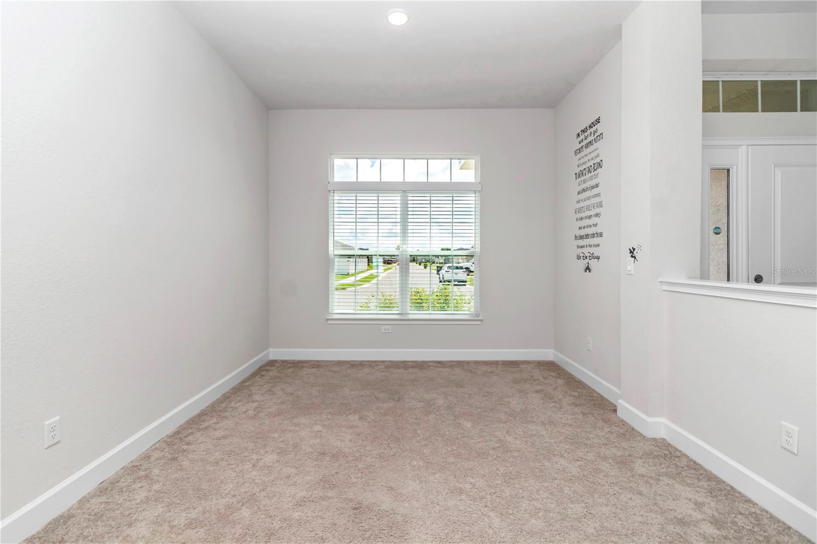 Image 6 of 25 For 8376 59th Terrace