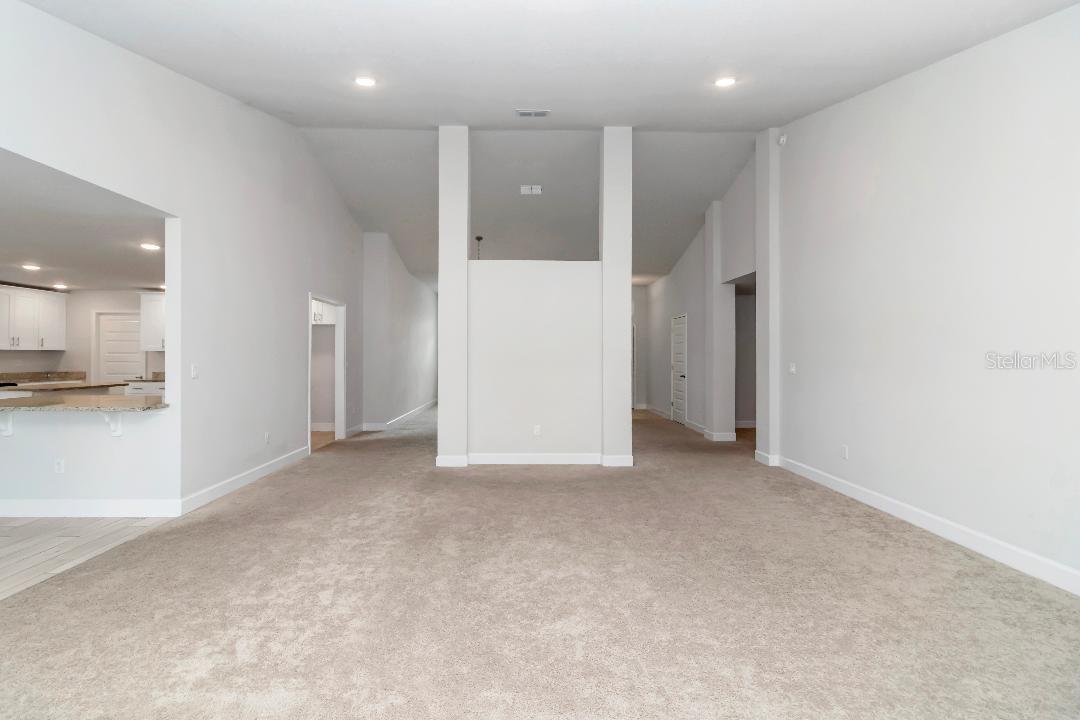 Image 8 of 25 For 8376 59th Terrace