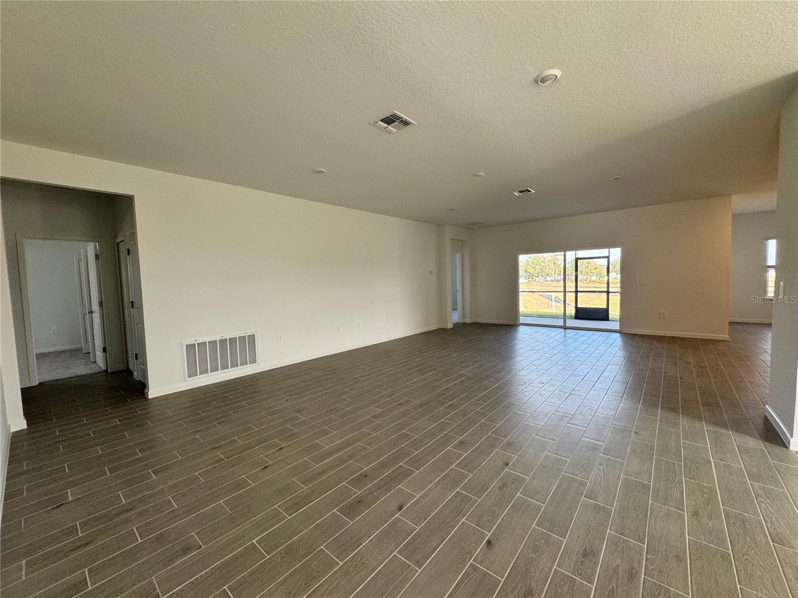 Image 8 of 23 For 8885 68th Terrace Road