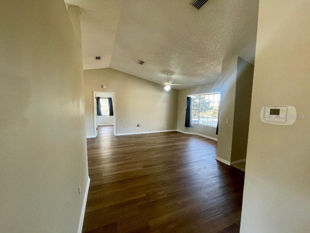 Image 10 of 22 For 36422 Birdie Court