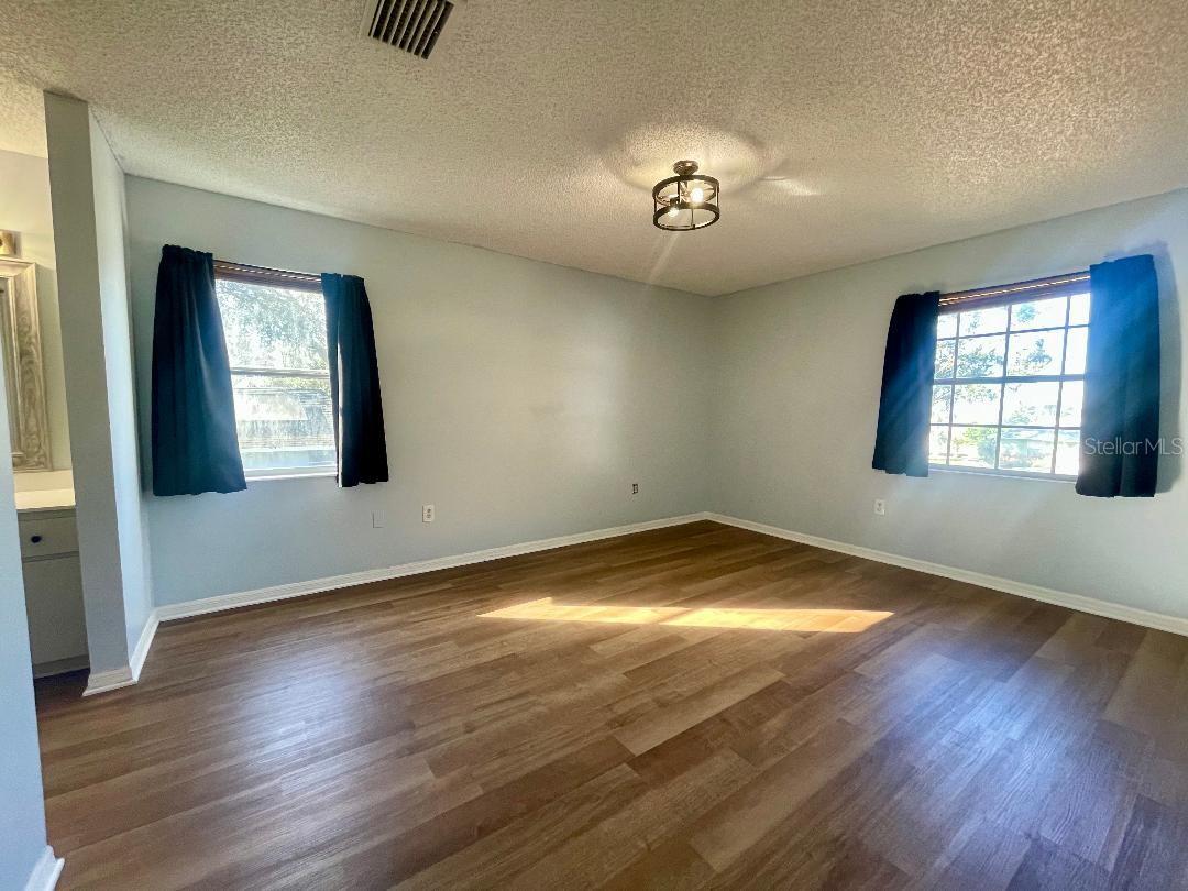 Image 14 of 22 For 36422 Birdie Court