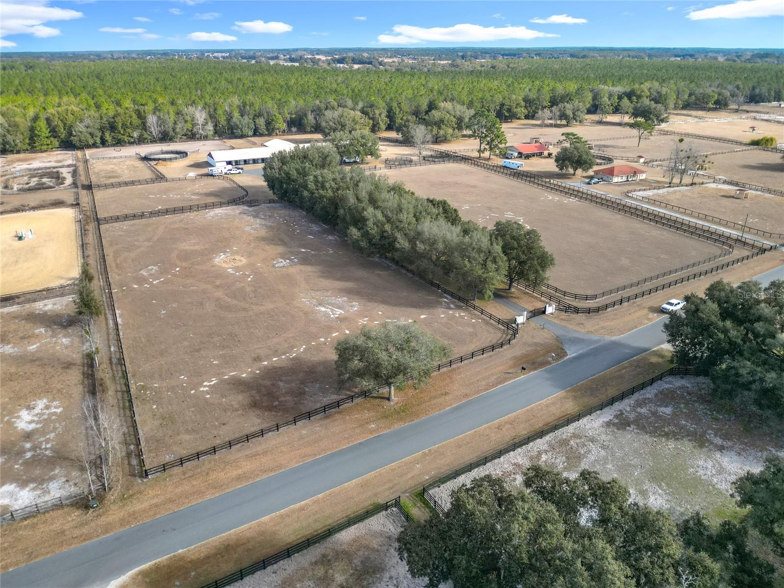 Image 34 of 44 For 21051 42nd Street