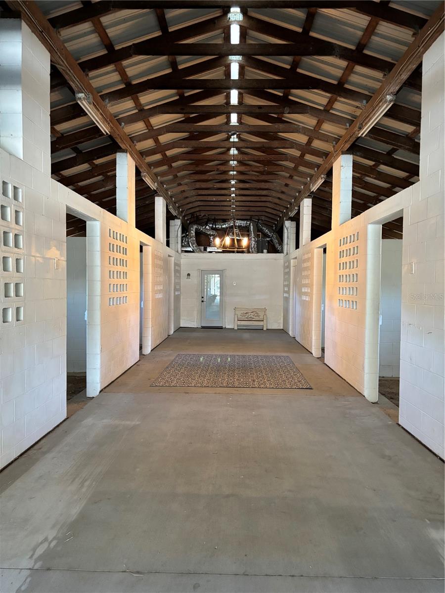 Image 4 of 44 For 21051 42nd Street