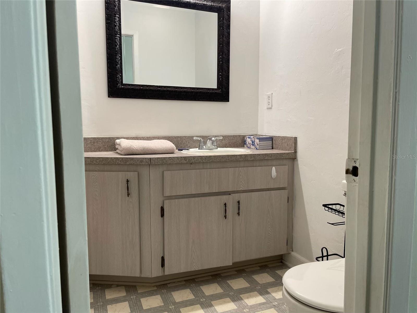 Image 21 of 36 For 18708 242nd Street