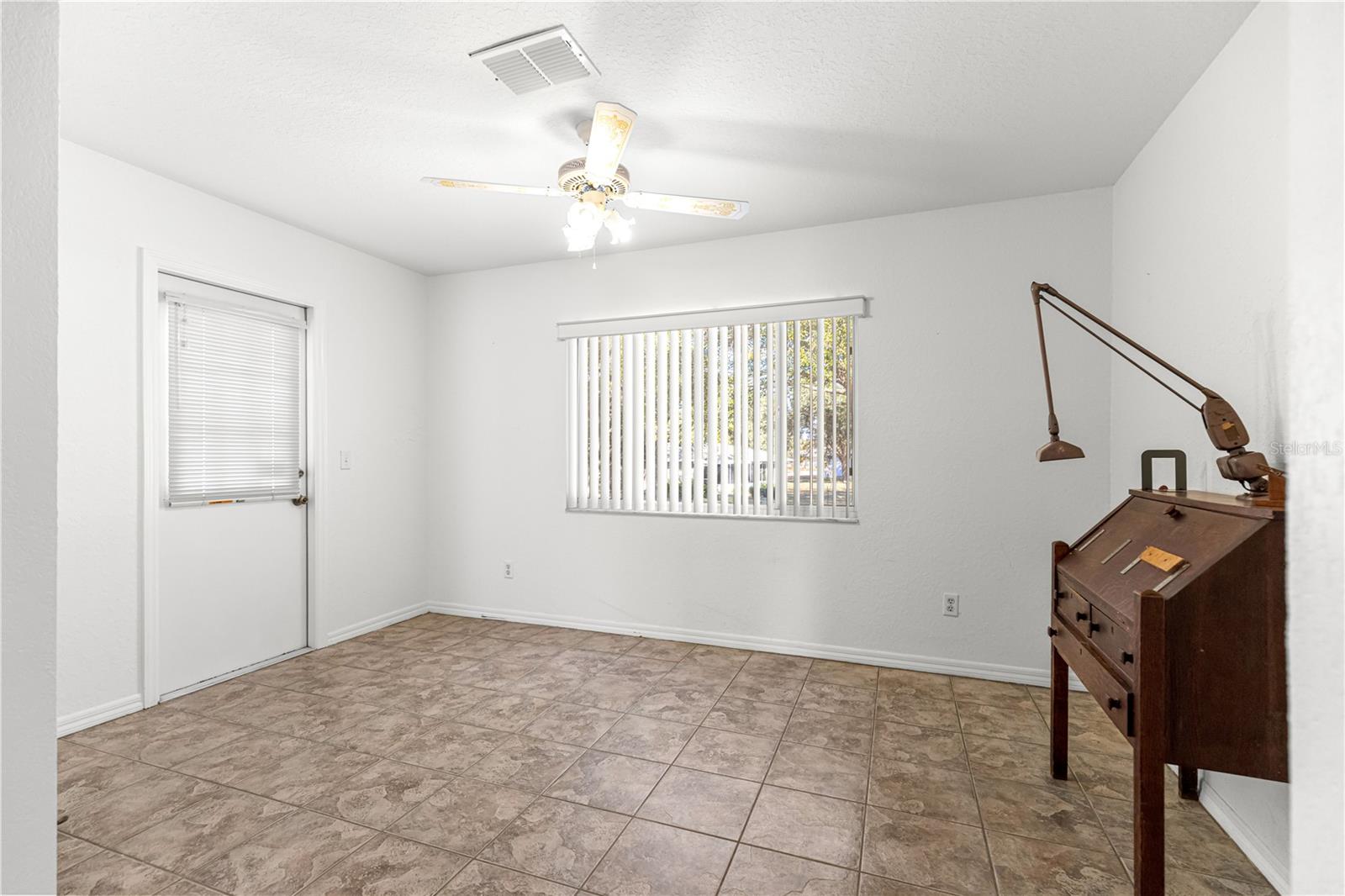 Image 16 of 39 For 6115 104th Street