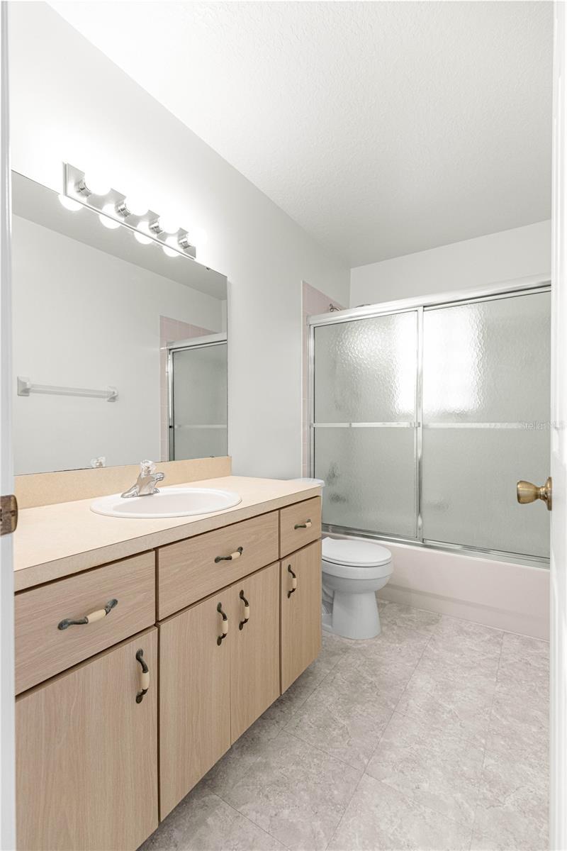 Image 24 of 39 For 6115 104th Street