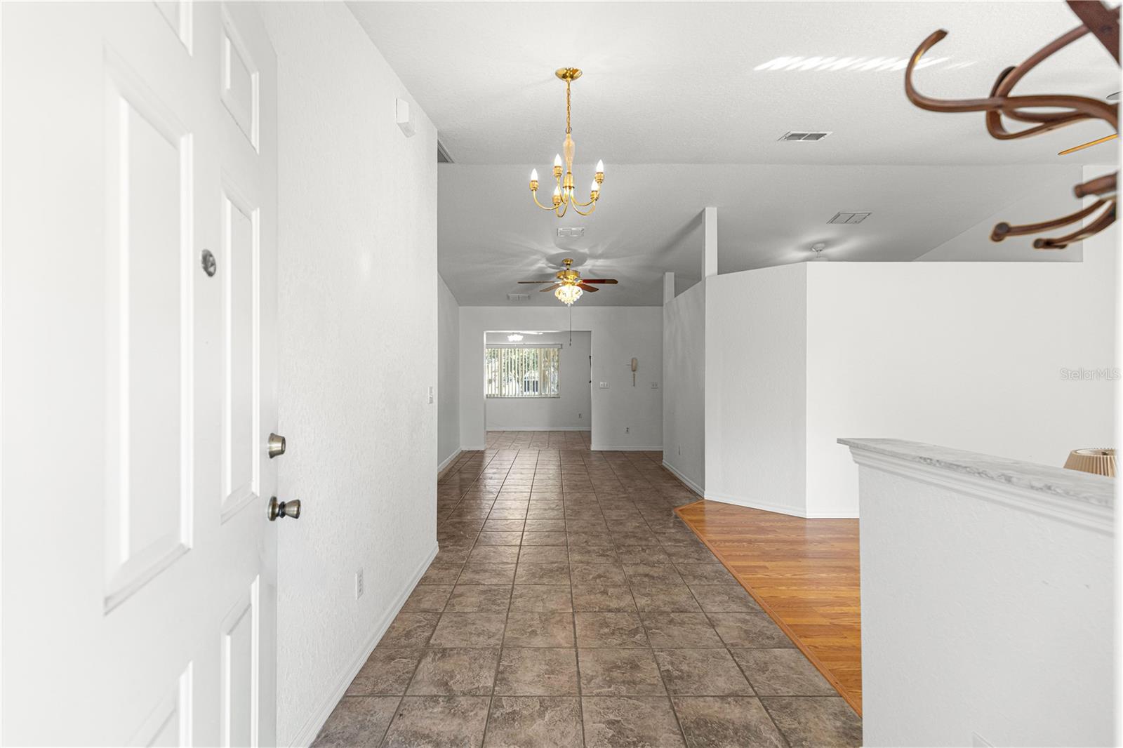 Image 4 of 39 For 6115 104th Street