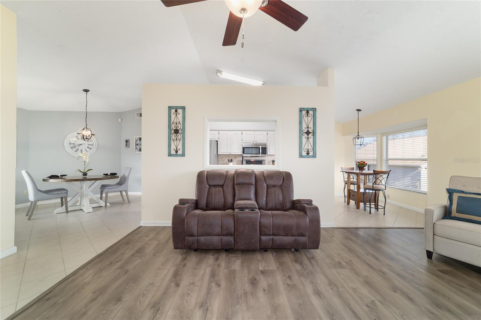 Image 15 of 60 For 4385 Bacall Loop