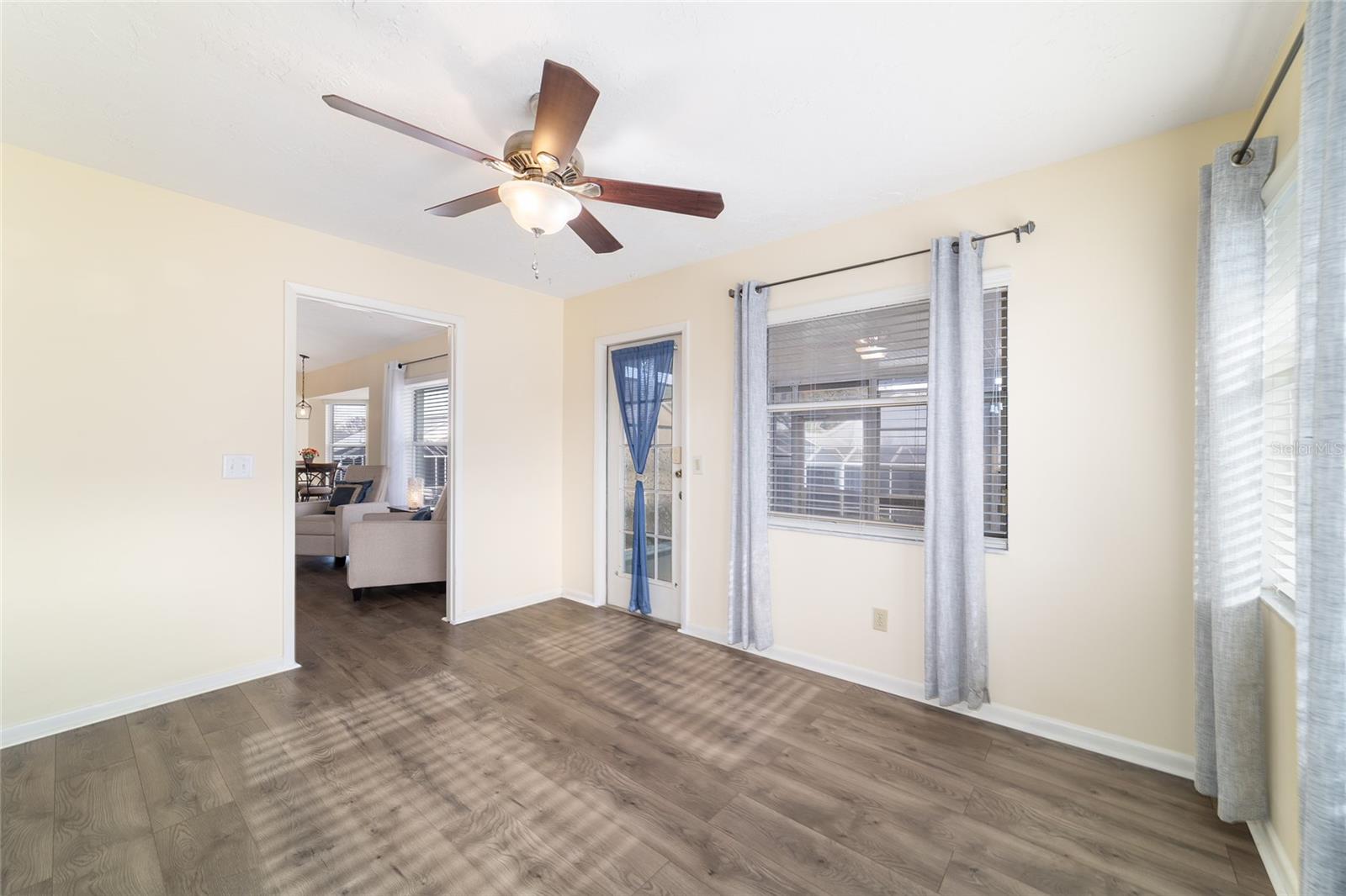 Image 46 of 60 For 4385 Bacall Loop