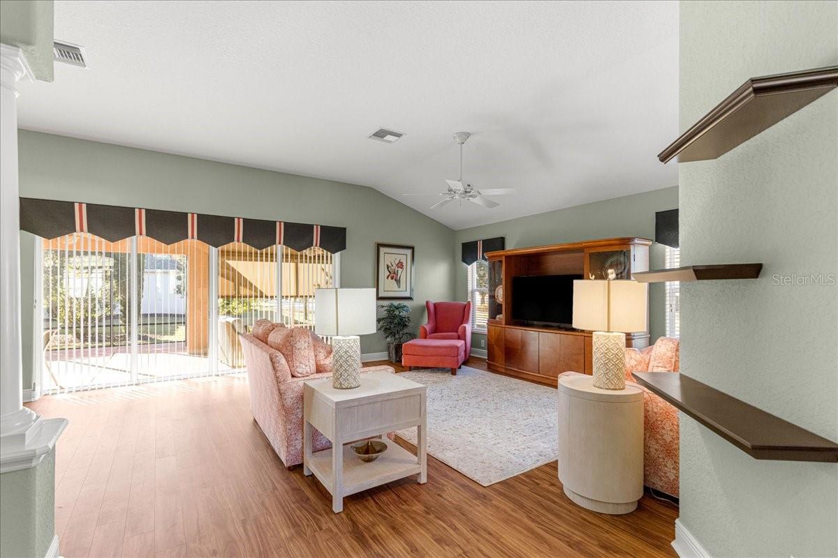 Image 14 of 60 For 1466 Perry Lane