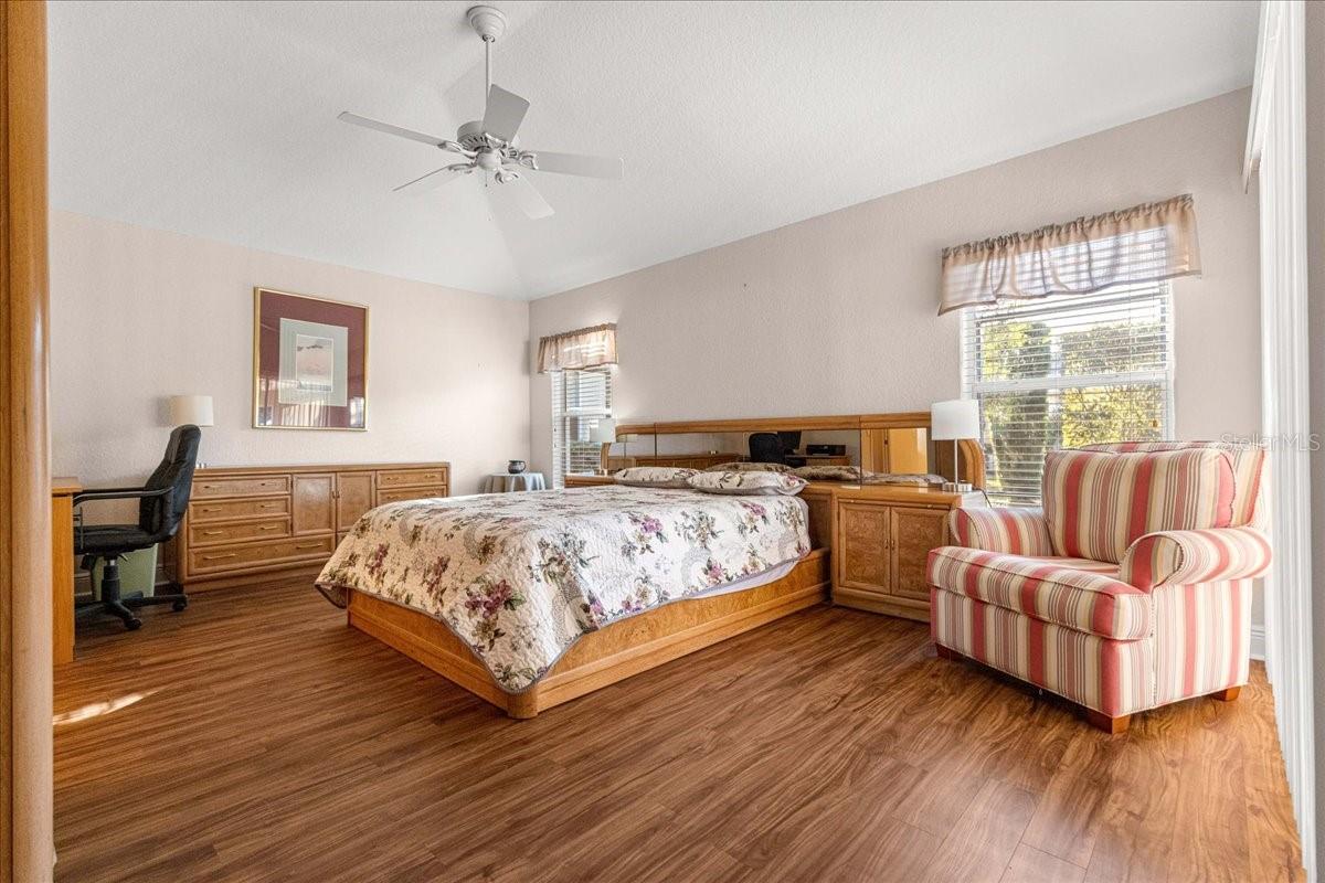 Image 23 of 60 For 1466 Perry Lane