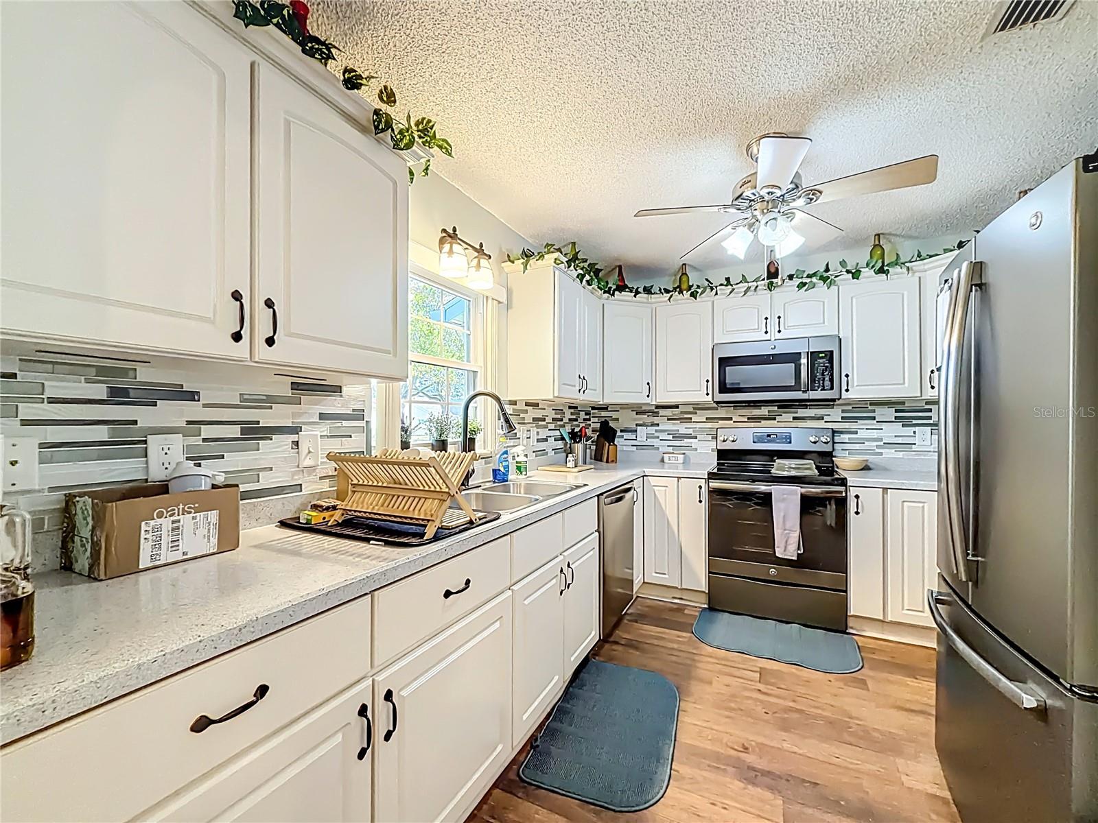 Image 18 of 55 For 9330 84th Terrace C