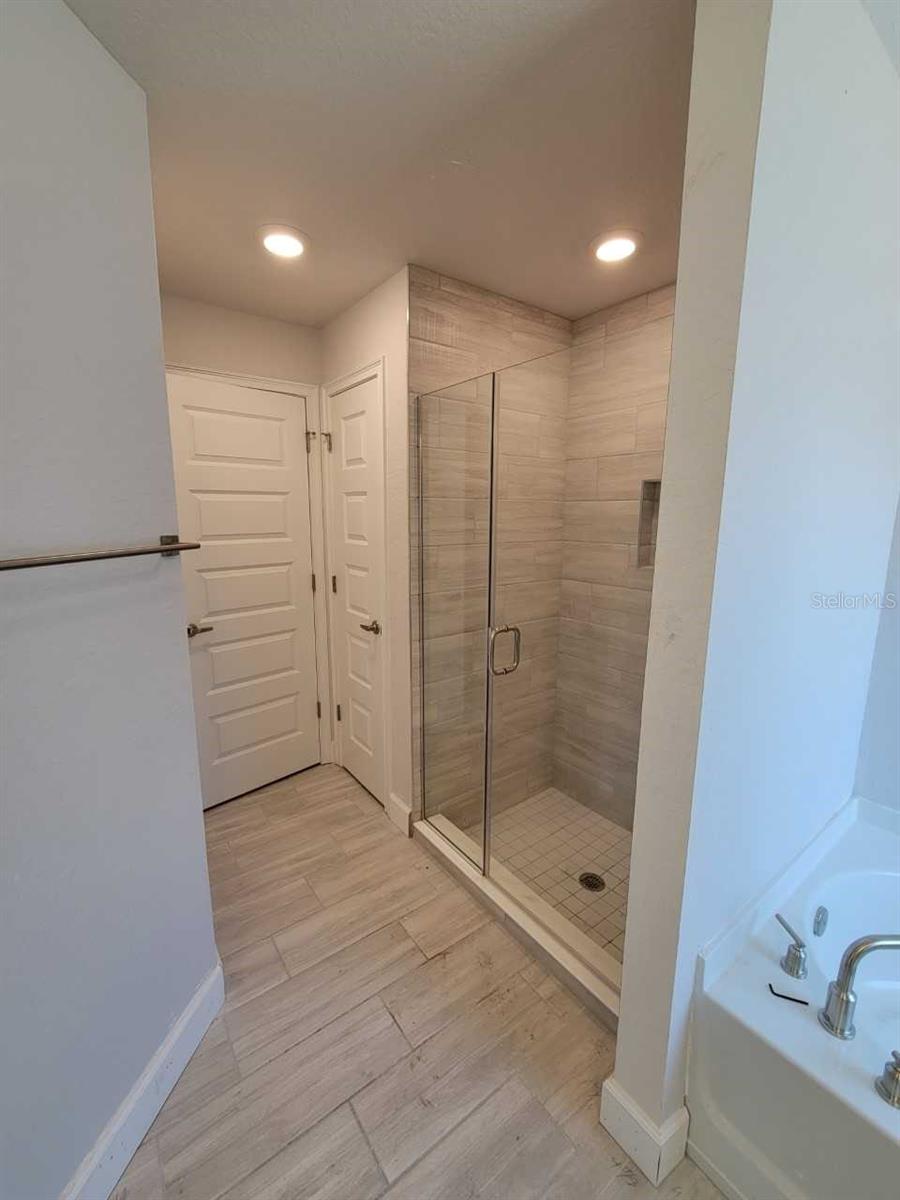 Image 16 of 20 For 4525 91st Lane Road