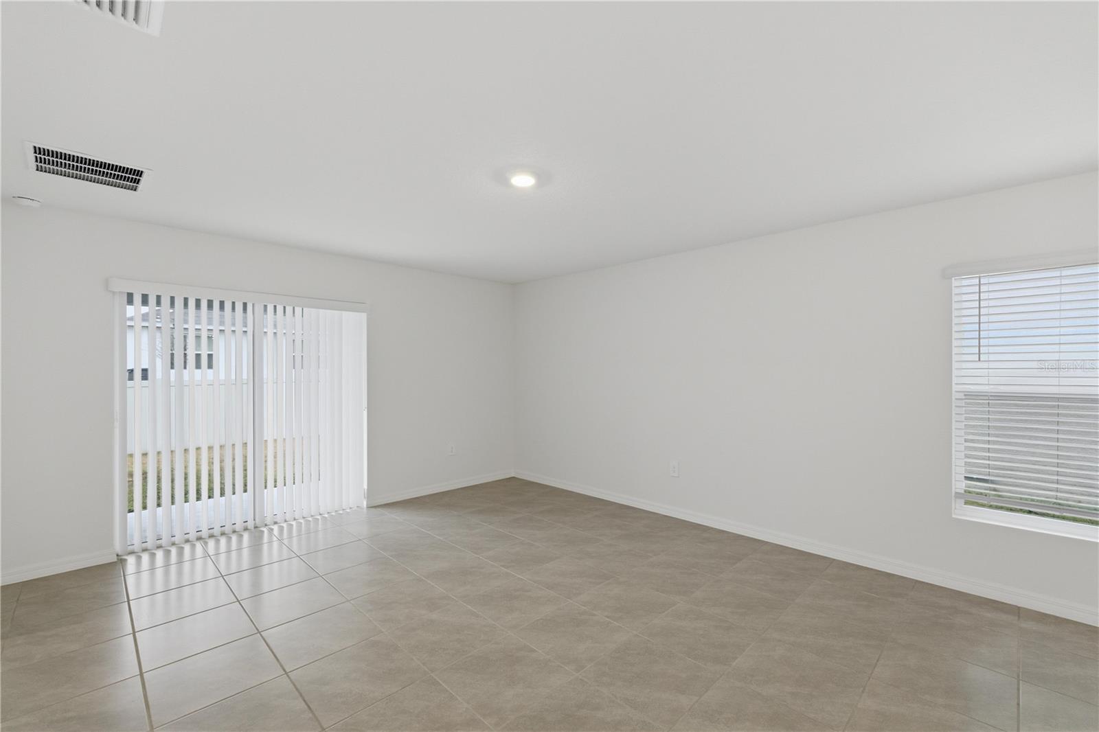 Image 9 of 42 For 8618 46th Avenue