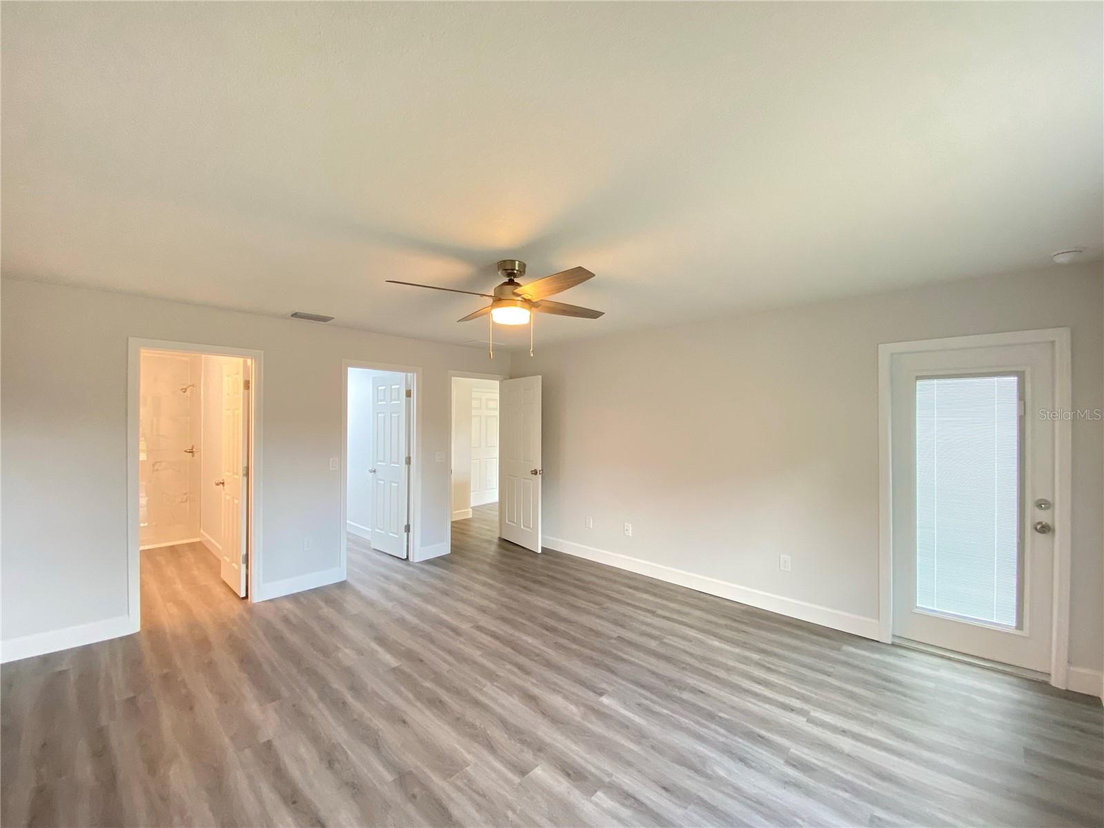 Image 11 of 27 For 3938 161st Loop