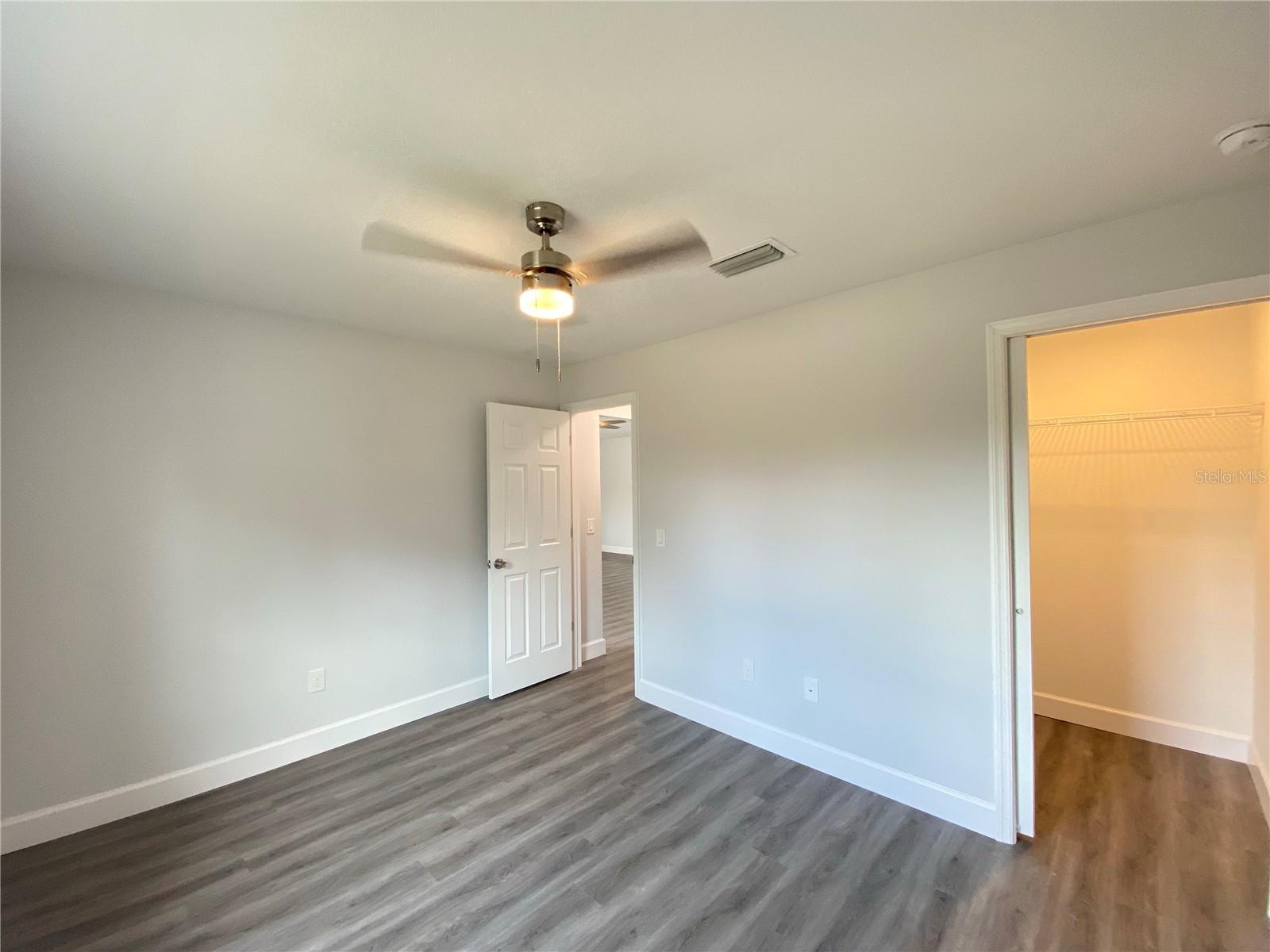 Image 21 of 27 For 3938 161st Loop