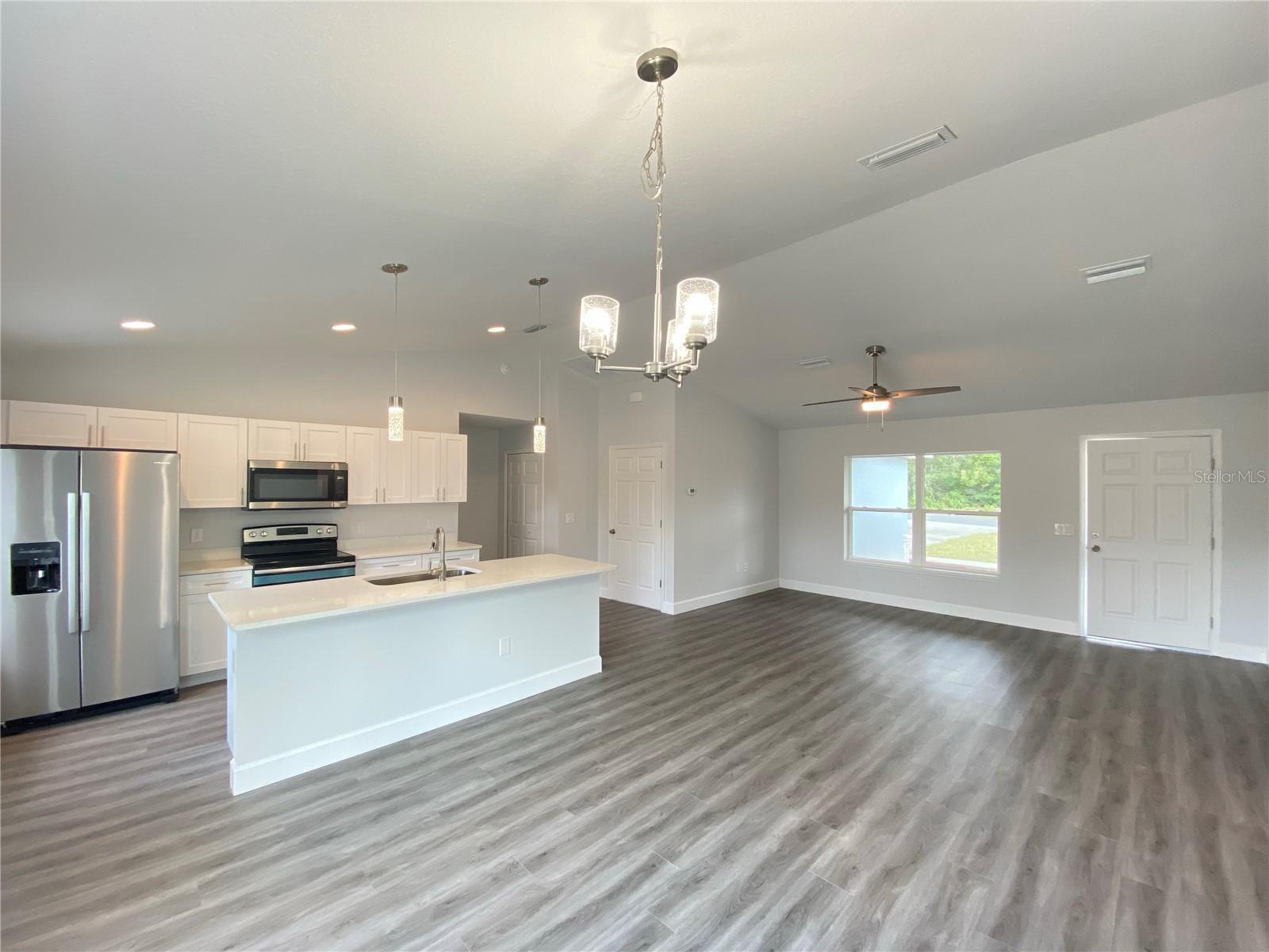 Image 7 of 27 For 3938 161st Loop