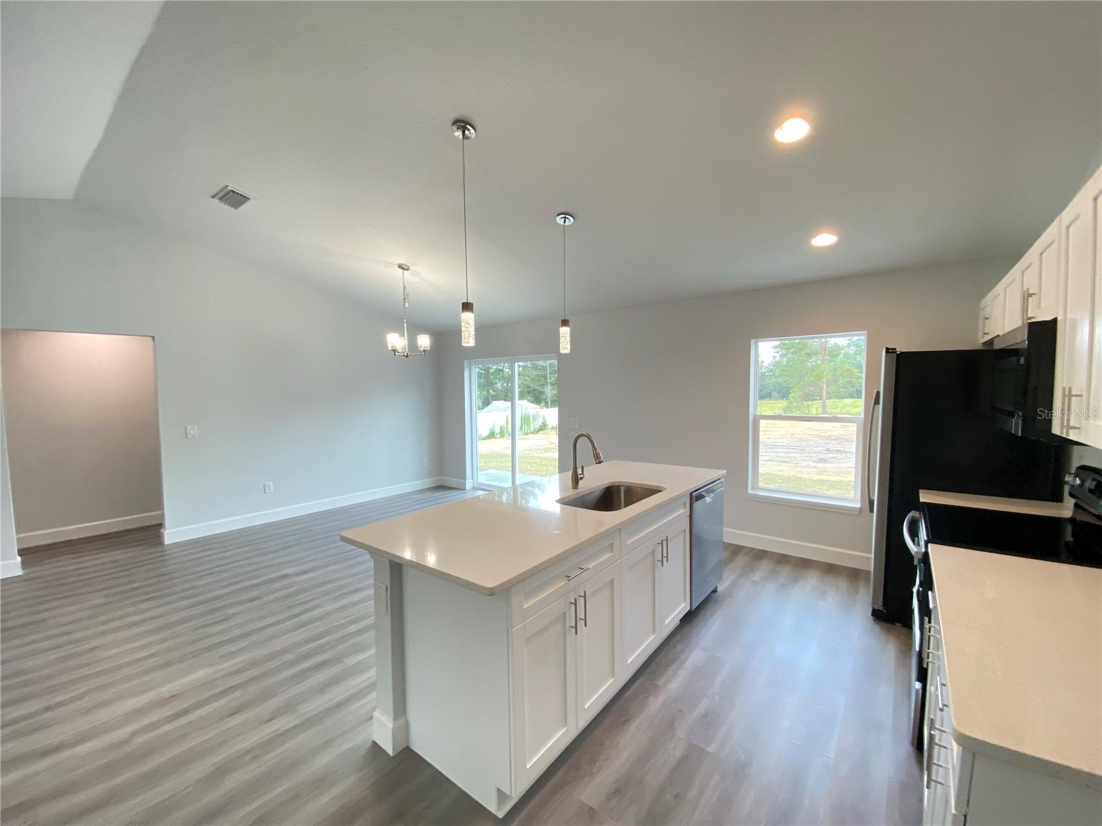 Image 9 of 27 For 3938 161st Loop