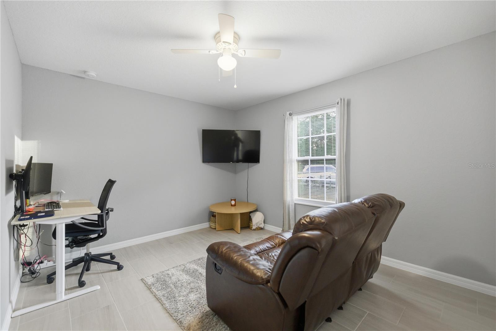 Image 17 of 28 For 14106 43rd Terrace