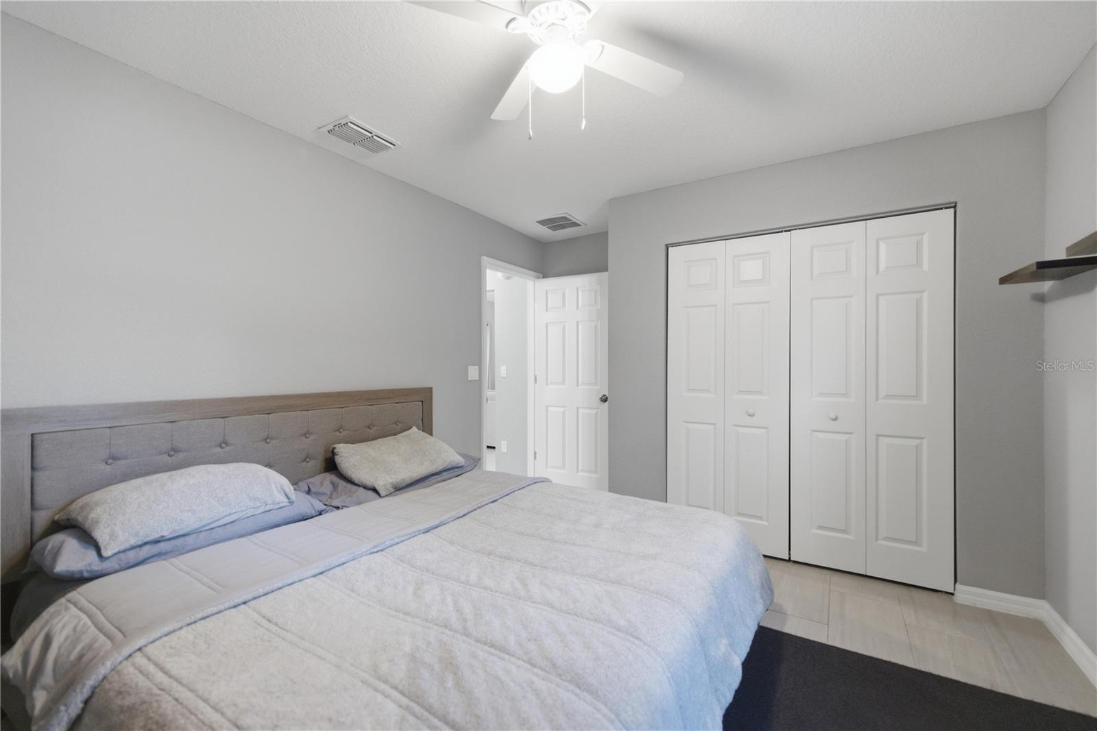 Image 20 of 28 For 14106 43rd Terrace