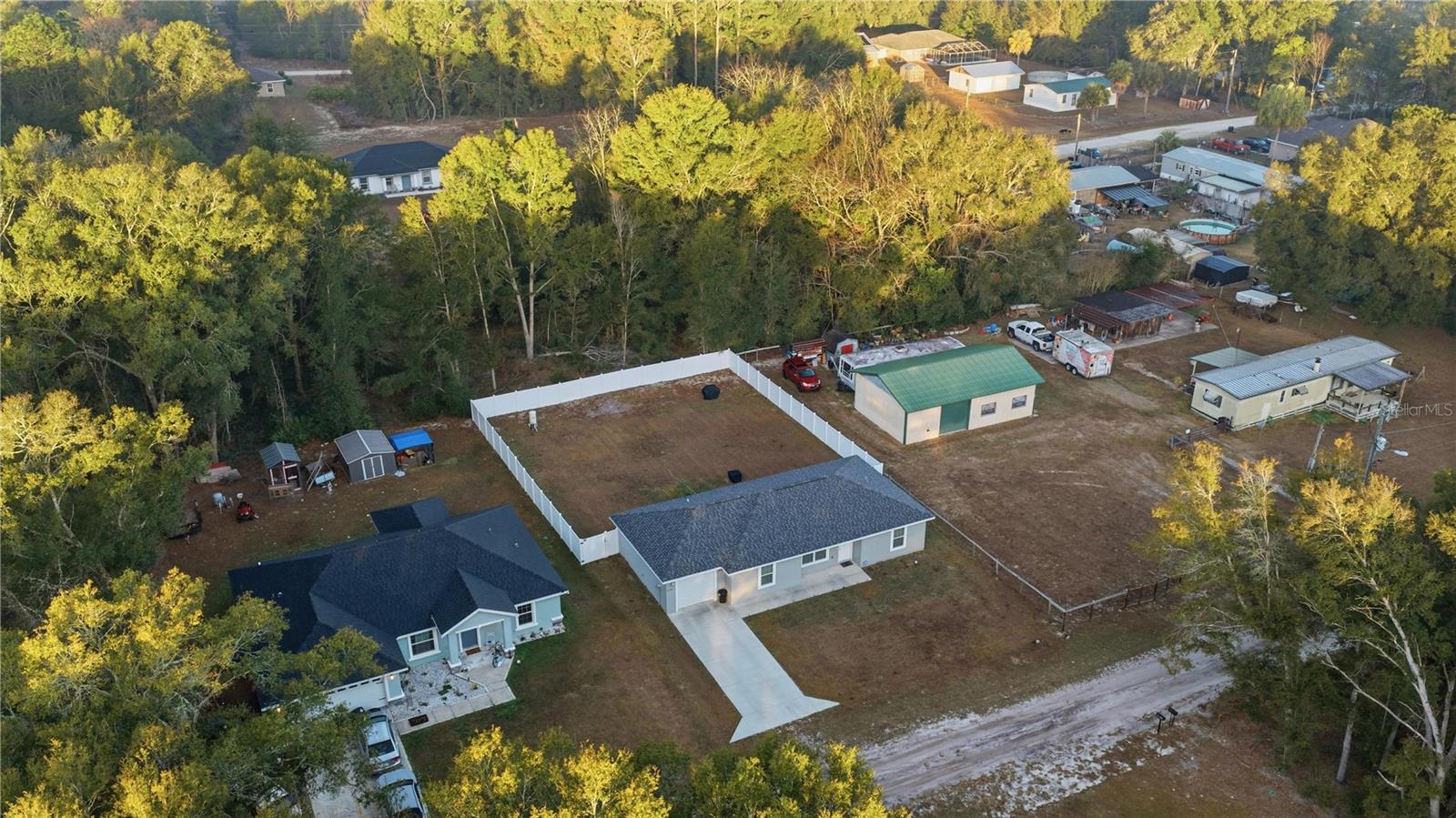 Image 26 of 28 For 14106 43rd Terrace