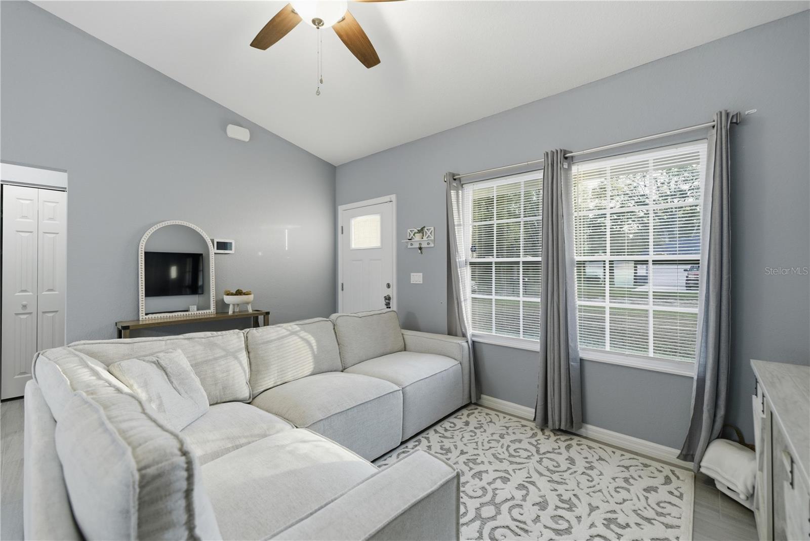 Image 7 of 28 For 14106 43rd Terrace