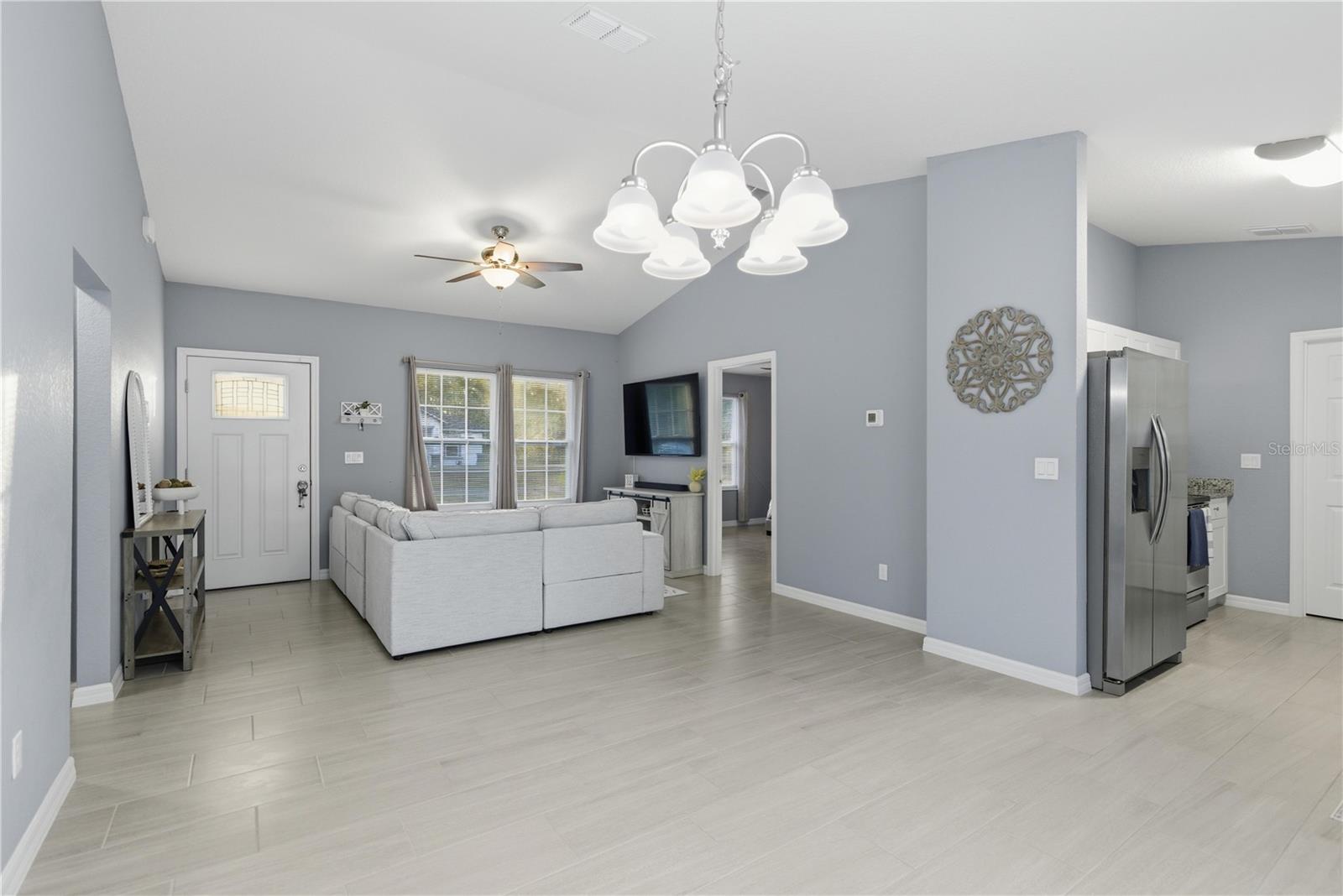 Image 9 of 28 For 14106 43rd Terrace