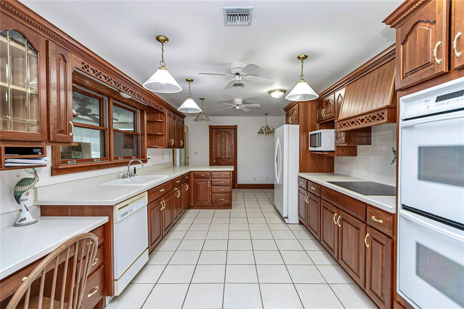 Image 16 of 27 For 8900 72nd Avenue