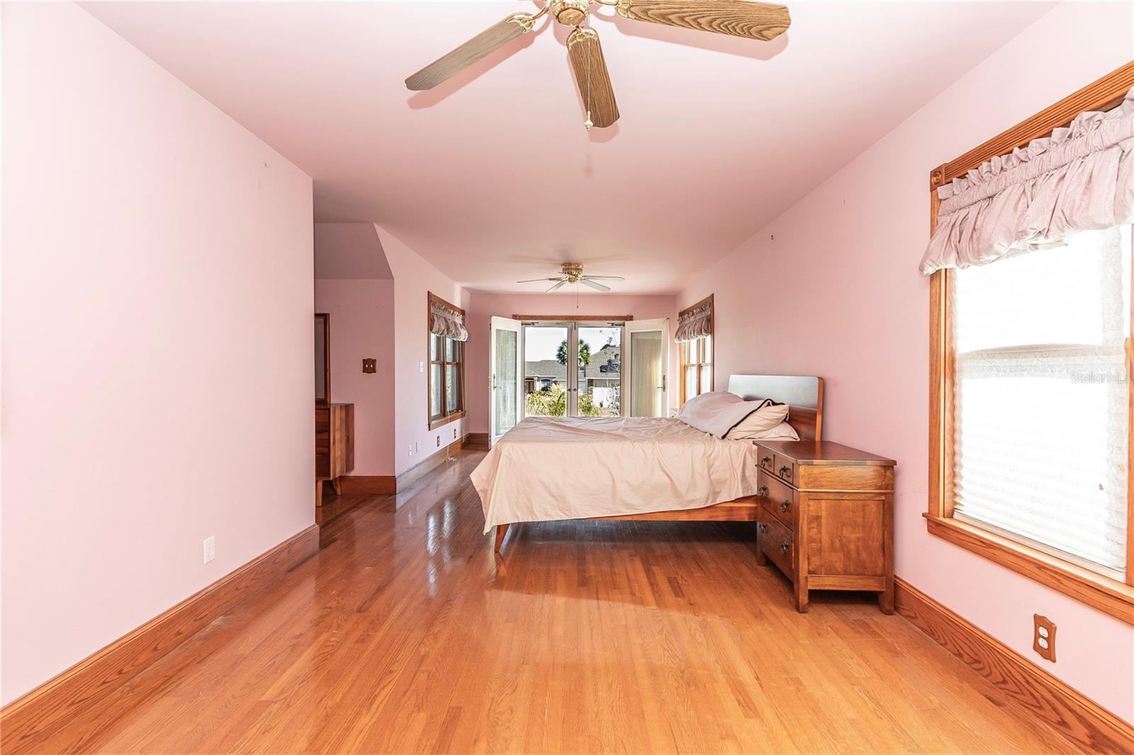 Image 18 of 27 For 8900 72nd Avenue