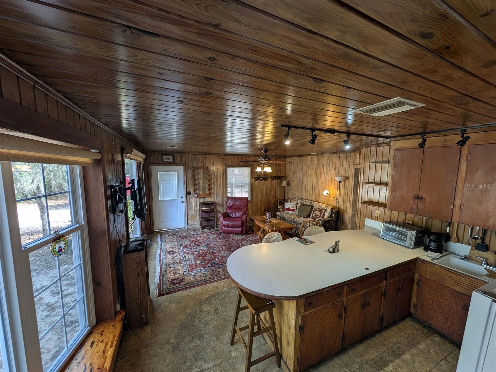 Image 12 of 30 For 13668 226th Avenue Road