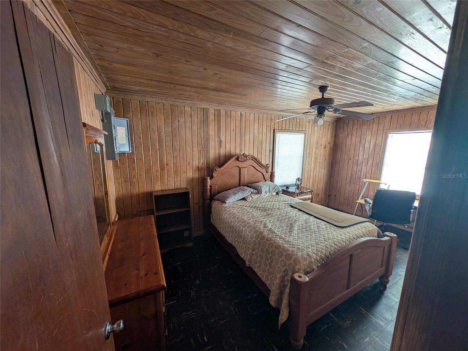 Image 22 of 30 For 13668 226th Avenue Road