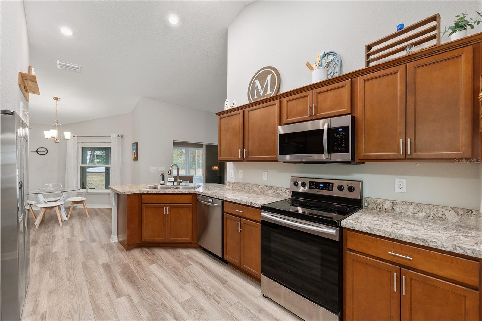 Image 25 of 63 For 11275 54th Circle