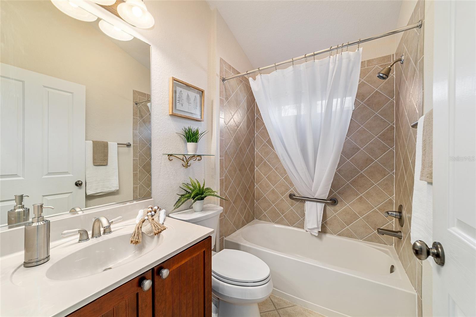 Image 47 of 72 For 973 Isle Of Palms Path