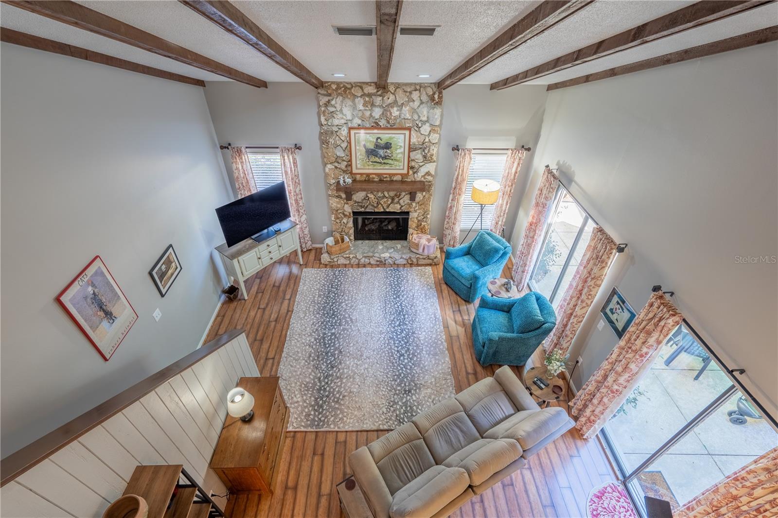 Image 13 of 33 For 3850 17th Street Circle