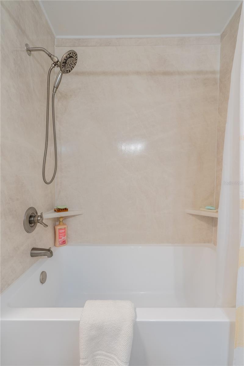 Image 23 of 33 For 3850 17th Street Circle