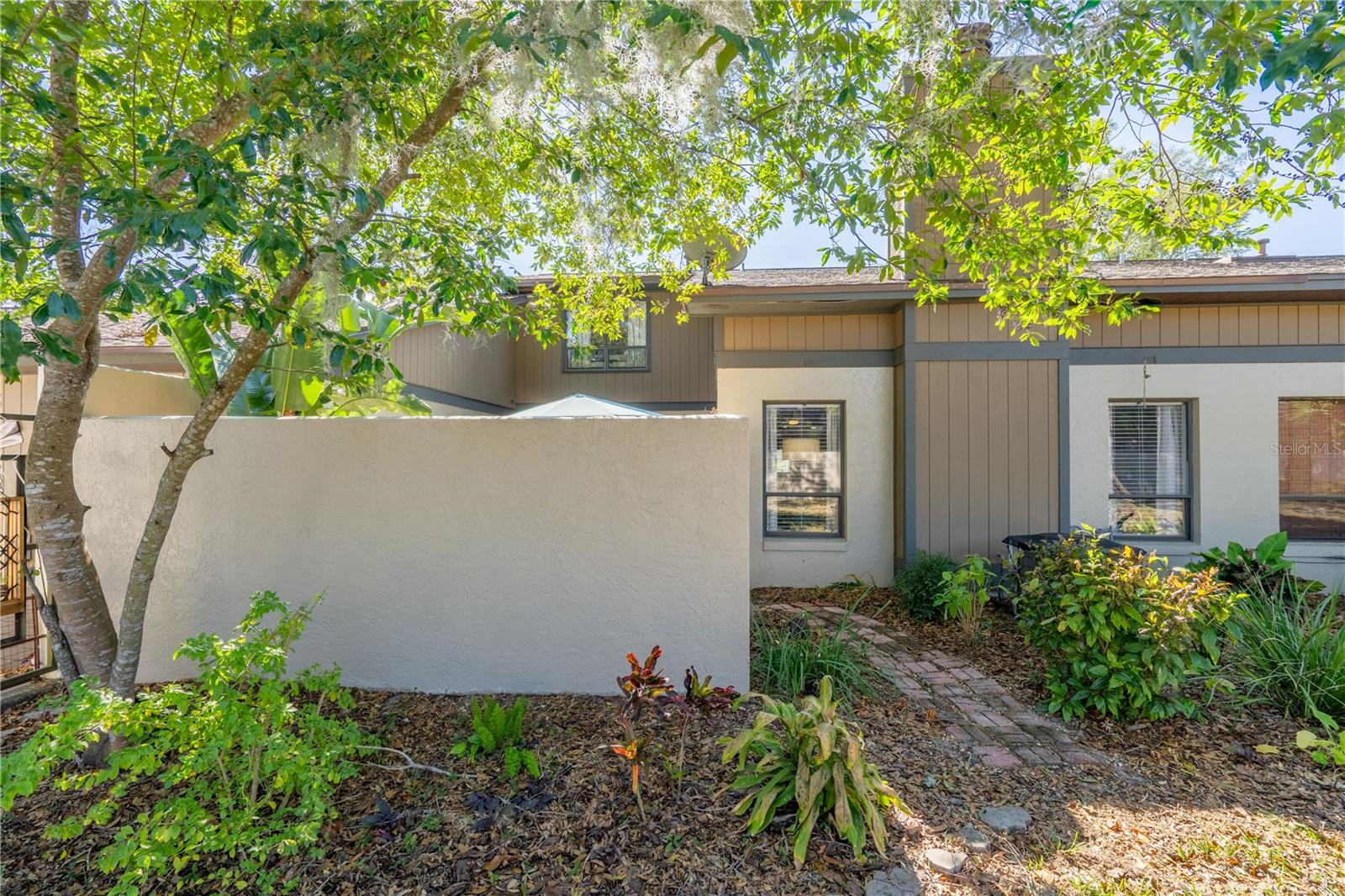 Image 26 of 33 For 3850 17th Street Circle