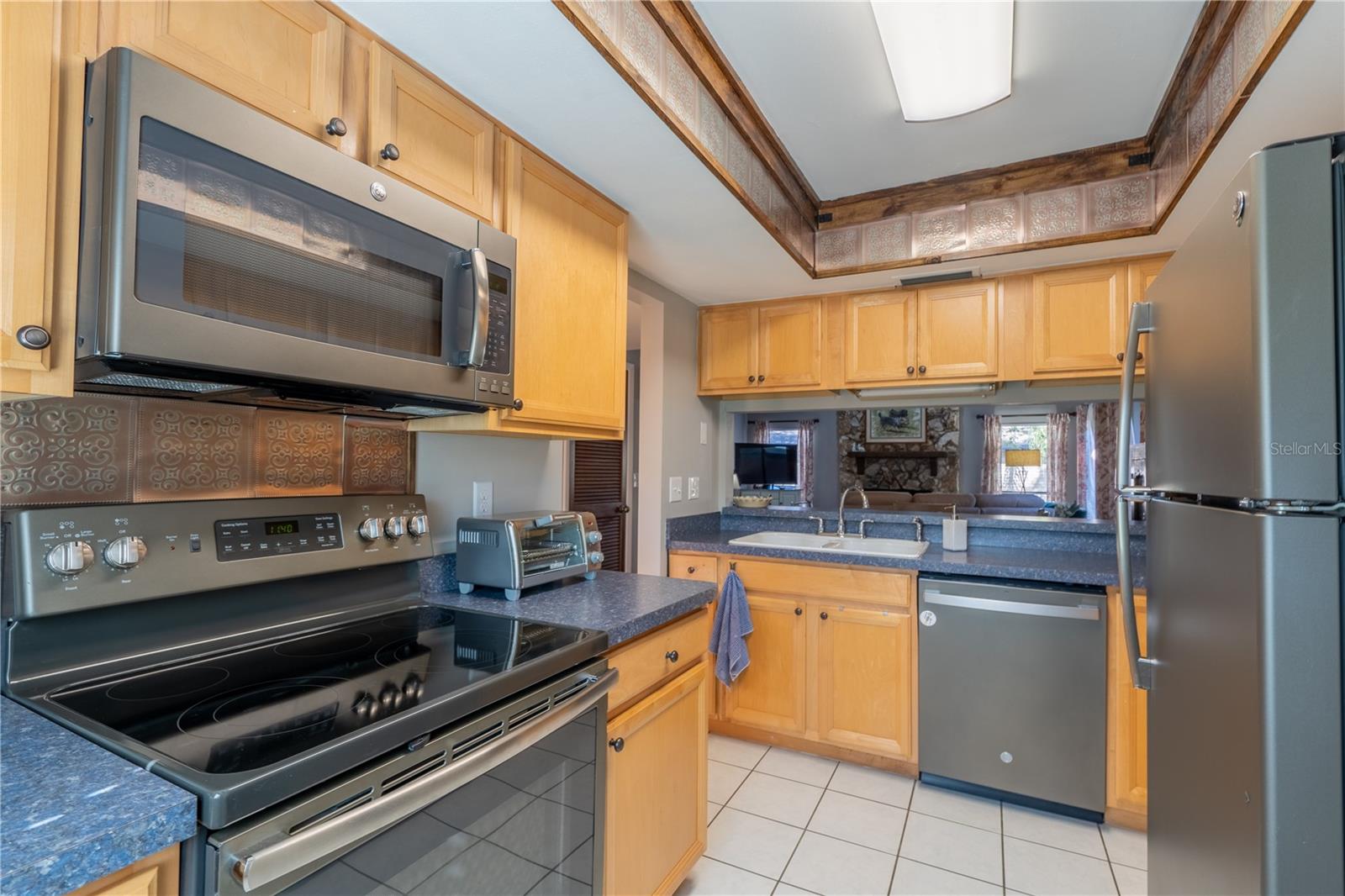 Image 7 of 33 For 3850 17th Street Circle