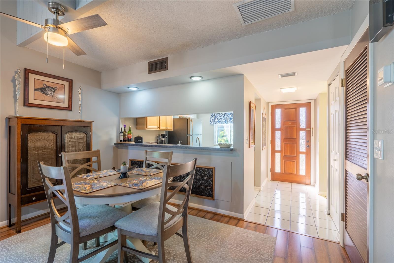 Image 9 of 33 For 3850 17th Street Circle