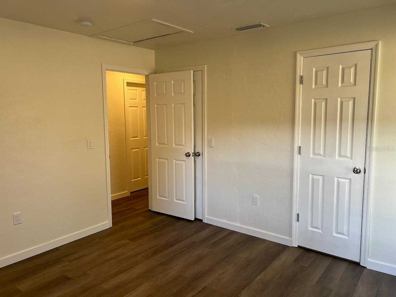 Image 11 of 19 For 3839 210th Court