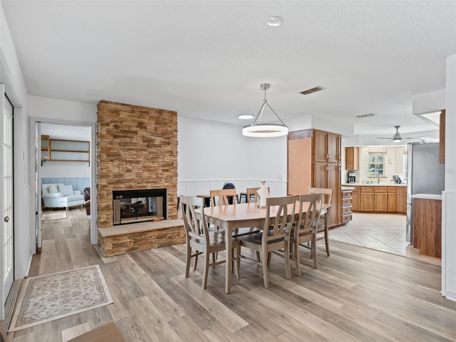 Image 12 of 40 For 8916 8th Street