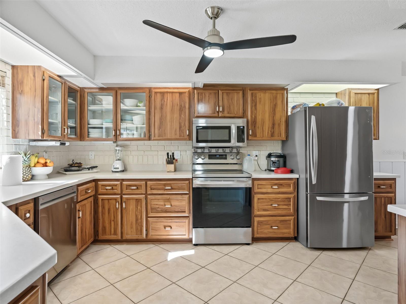 Image 14 of 40 For 8916 8th Street